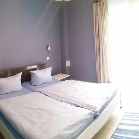 28 Apartment
